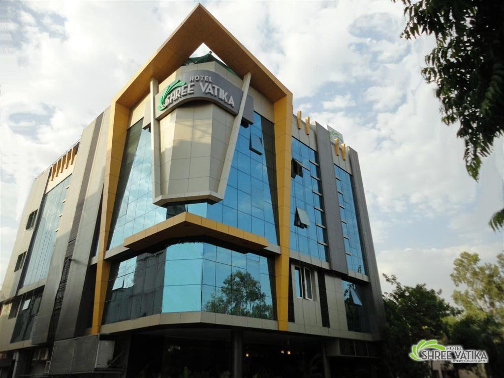 Hotel Shree Vatika Bhopal Exteriör bild