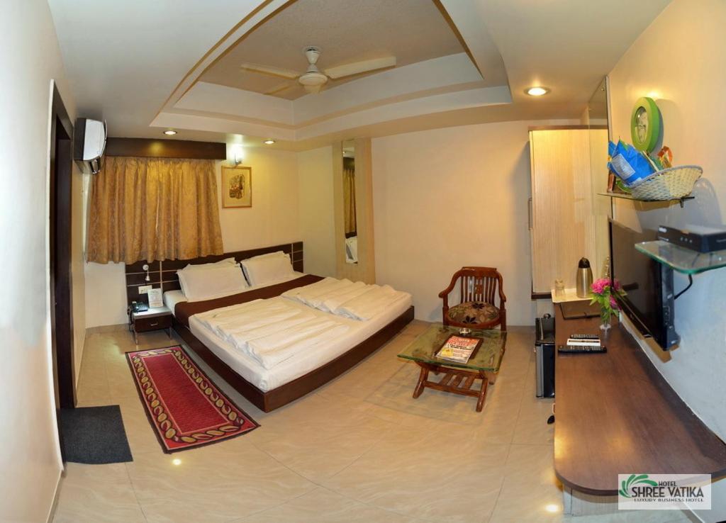 Hotel Shree Vatika Bhopal Exteriör bild